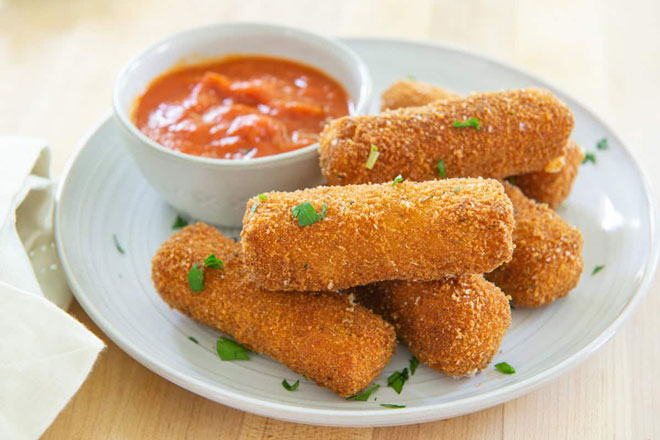 MOZZARELLA STICKS